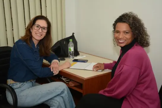 Márcia e Fernanda são as responsáveis pelos atendimentos (Foto: Alvaro Pegoraro)